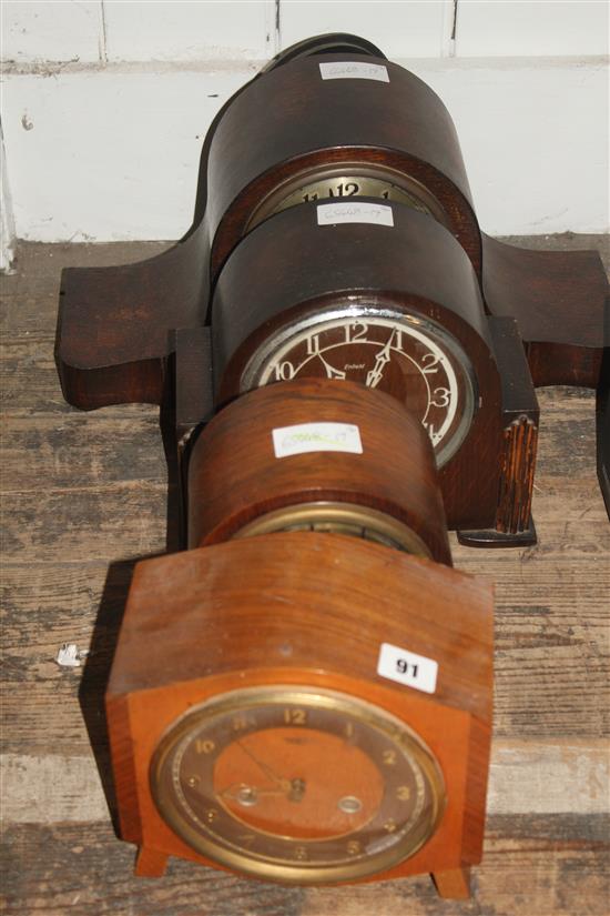 4 mantel clocks